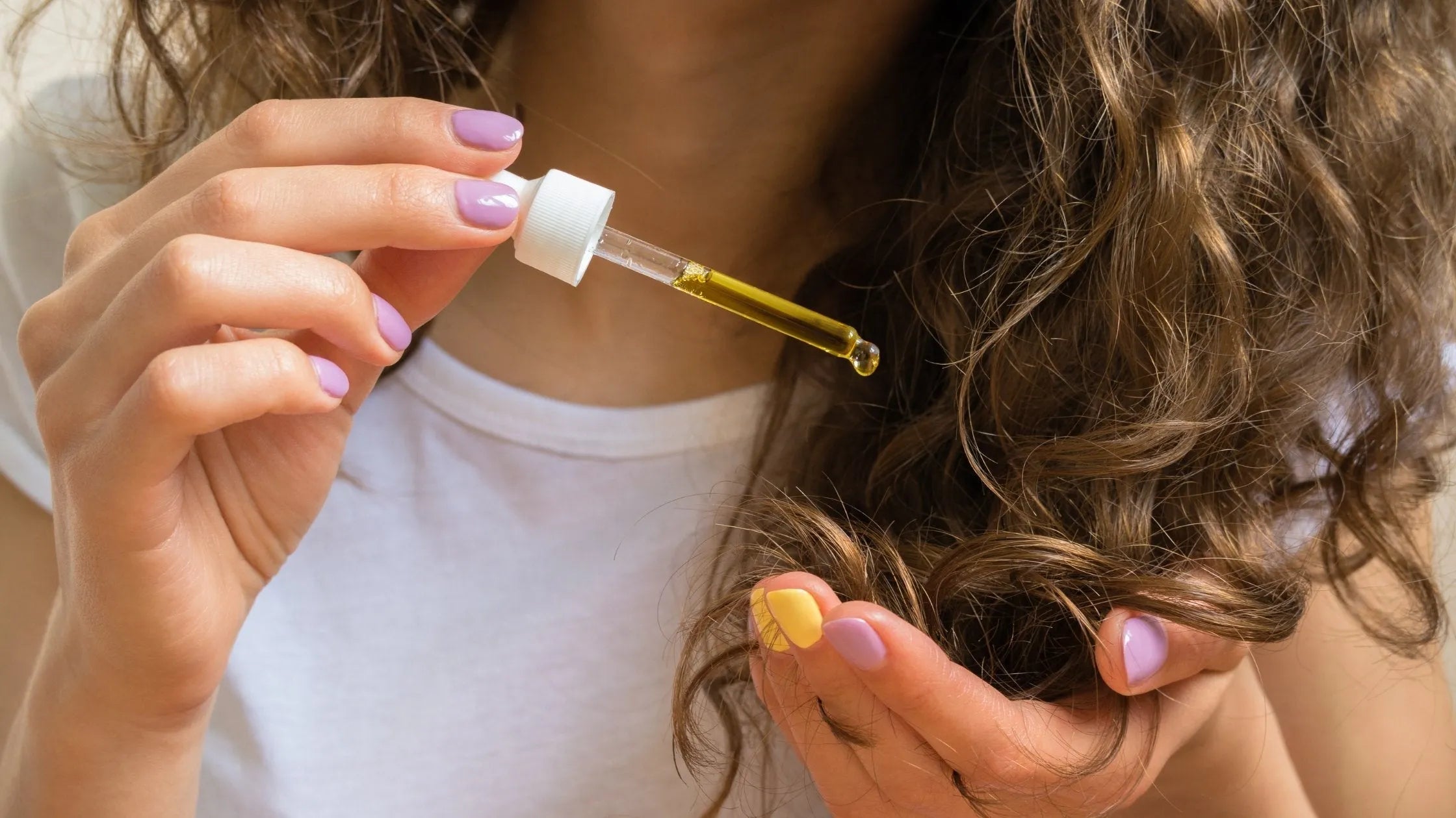 De beaux cheveux, sans perturbateurs endocriniens ! - Imane Harmonie
