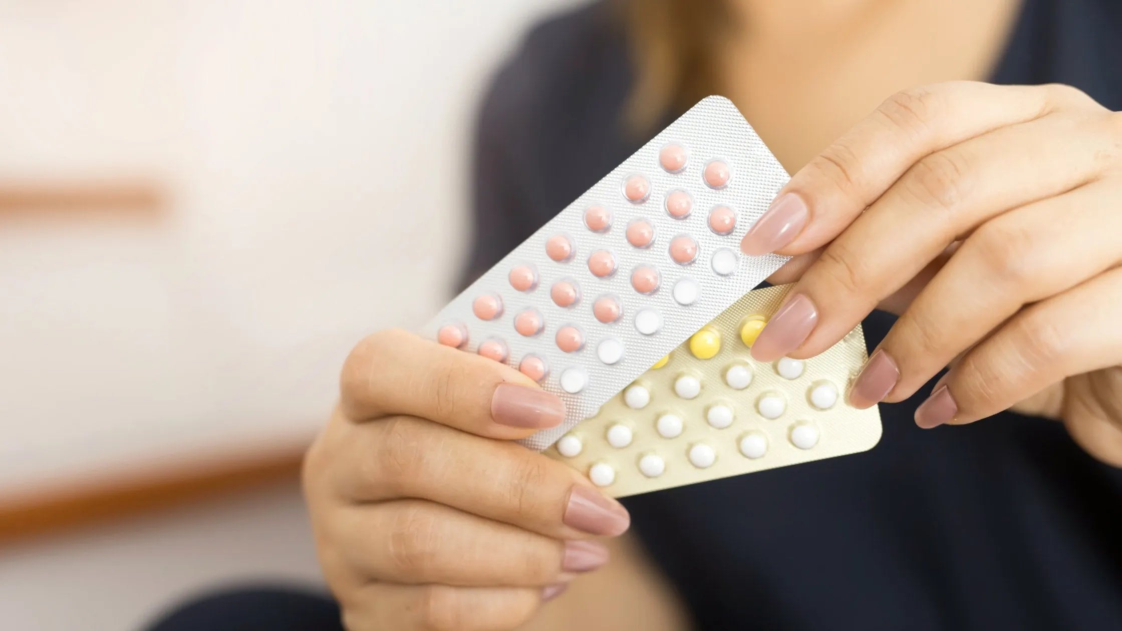 SOPK et pilule contraceptive : laquelle choisir et pourquoi ? - Imane Harmonie